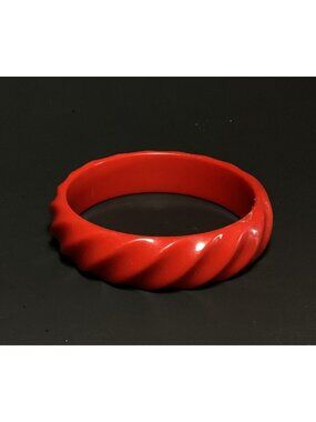Vintage MCM Red Spiral Fluted Lucite Bangle Bracelet Made in West Germany Label